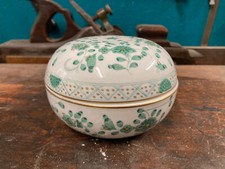 Prozellandose Meissen indisch grün