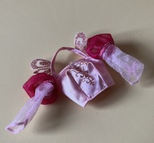 Kleidung Prinzessin Genevieve