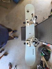 Snowboard mit Bindung Moorhead