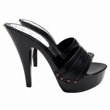 Mules Mit Plateau Und Riemen