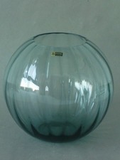 alte gerippte Kugelvase, turmalinfarben, h=15cm, WMF-Aufkleber, Wagenfeld Ära