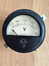 altes Instrument Voltmeter 50