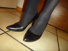 schwarze Echtleder High Heels