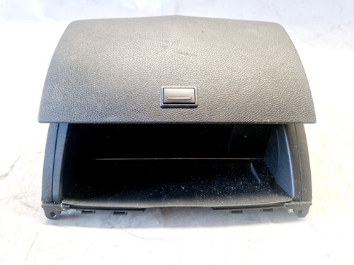 52c mercedes w204 lcd - mercedes, mb