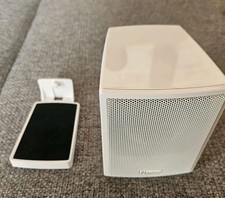 MAGNAT 2-Wege Satelliten Lautsprecher aus Interior 5001A 100 W Klavierlack weiß