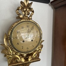 Wunderschöne  Wanduhr / Goldene Alte Carteluhr Pendeluhr.