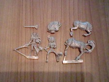 Rote Löwin / Lionne Rousse / Laureena Tillius - Confrontation Rackham Warhammer