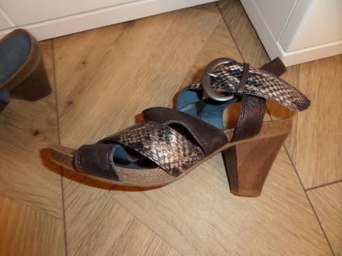Caprice.Abendschuhe.Riemchenpu