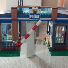 Lego City Forst-Polizeirevier 4440 Inkl. Anleitung