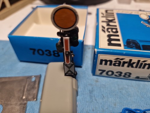Märklin vorsignal 7038 mit - vorsignal,