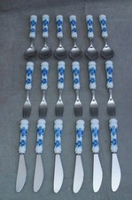 BESTECK 18 TEILE MIT PORZELLANGRIFF ROSENDEKOR DDR