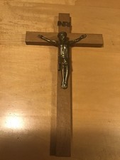 Christusdarstellung am Kreuz Antik Holz und Metall