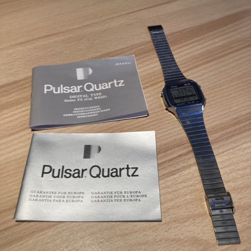 1984 vintage pulsar - pulsar, lcd
