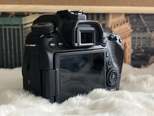 Canon EOS 80D 24.2 MP