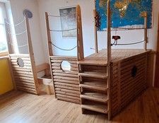 Piratenbett Schiff KinderBett Massivholz Schreiner Abenteuerbett