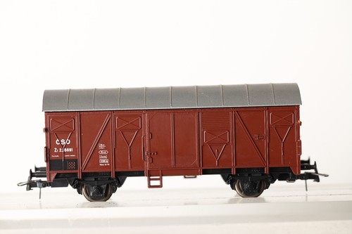 Roco gedeckter güterwagen - roco,