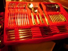 wunderschönes Besteck für 12