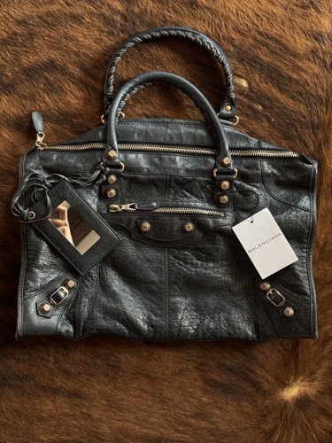 Balenciaga work - balenciaga,