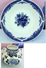 Kahla DDR Porzellan blaue Blumen Rosen-Bouquet Blumenstrauß+kleine Blumenvase