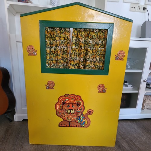 Altes kasperletheater - altes,
