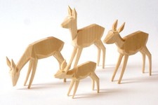 Rehe geschnitzt, geschnitzte