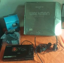 SONY WALKMAN PROFESSIONAL WM-D6C ERHALTEN FUNKTIONSFÄHIG + ZUBEHÖR... LESEN