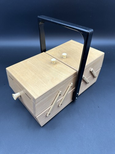 Nähkasten aus holz - aus,