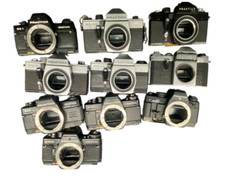 Praktica Analog Kamera Bodys 10x 35 mm Konolvut  Defekt Vintage Ersatzteile