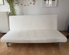 Gemütliches Schlafsofa