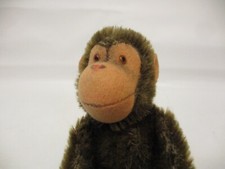 ESF-36880	Älterer Steiff Affe