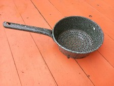 Altes Emaille Sieb  mit Griff Küchensieb Deko Nr.2