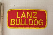 LANZ BULLDOG ca. 11x5cm rot gelb Patch Aufnäher Bügelbild Flicken Applikation 
