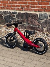 BENTLEY LAUFRAD ROT leicht