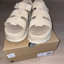 UGG Goldenstar Strap 1137890