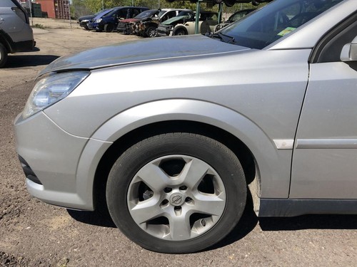 Opel vectra caravan 05 - ab,