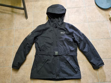 Jack Wolfskin schwarze Urban-Outdoor-Jacke mit Gürtel Gr.L