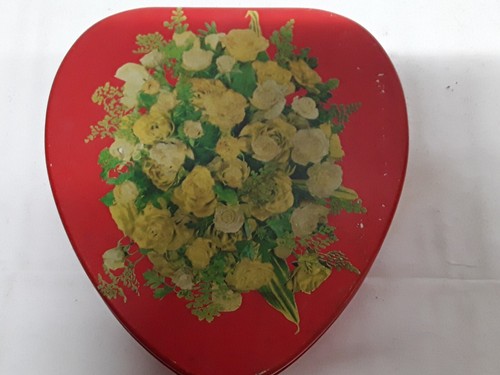 Alte blechdose tschibo herz - blechdose,