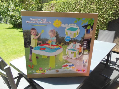 Sand und wasserspieltisch - und,