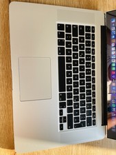 Apple MacBook Pro 15 Zoll 2015 i7 - 500GB SSD - Akku neu - Audio defekt