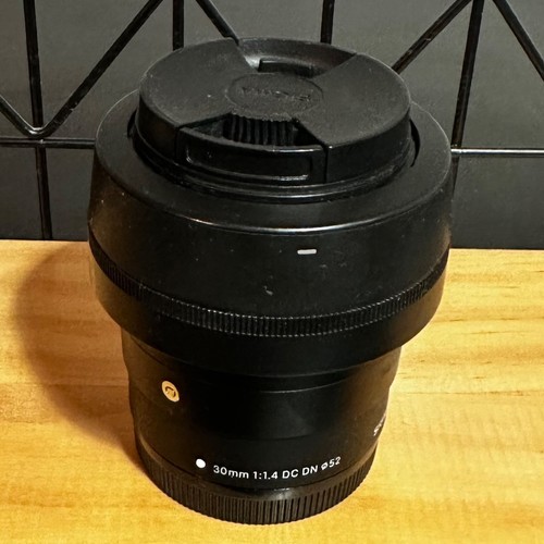 Sigma 30mm dc dn - f1.4,