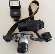 Praktica Super TL 1000 Spiegelreflexkamera analog + Blitz + Tasche + 2 Objektive