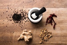 Mörser mit Stößel aus Porzellan - Gratis Versand - Küchenmörser Ø 11,2 cm