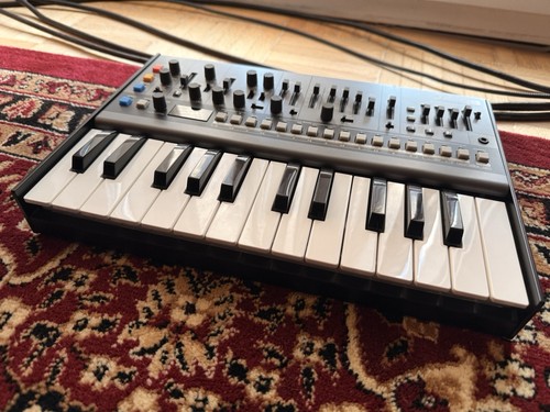 Roland synthesizer mit - roland,