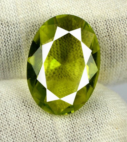 Grüner sphen titanit 35 - grüner,