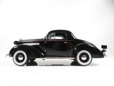 1:18 Signature Models Pontiac