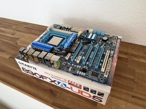 Gigabyte 890fxa ud5 amd - ga-890fxa-ud5, am3