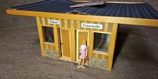 Eigenbau Polizei und Feuerwehrhaus aus Holz für LGB Innenanlage, kein Pola G