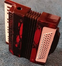 CONEY Gas  FEUERZEUG IM Akkordeon Design Vintage