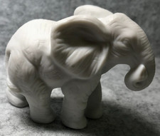 N e u :   Elefanten -