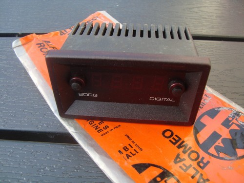Original borg digitaluhr - borg,